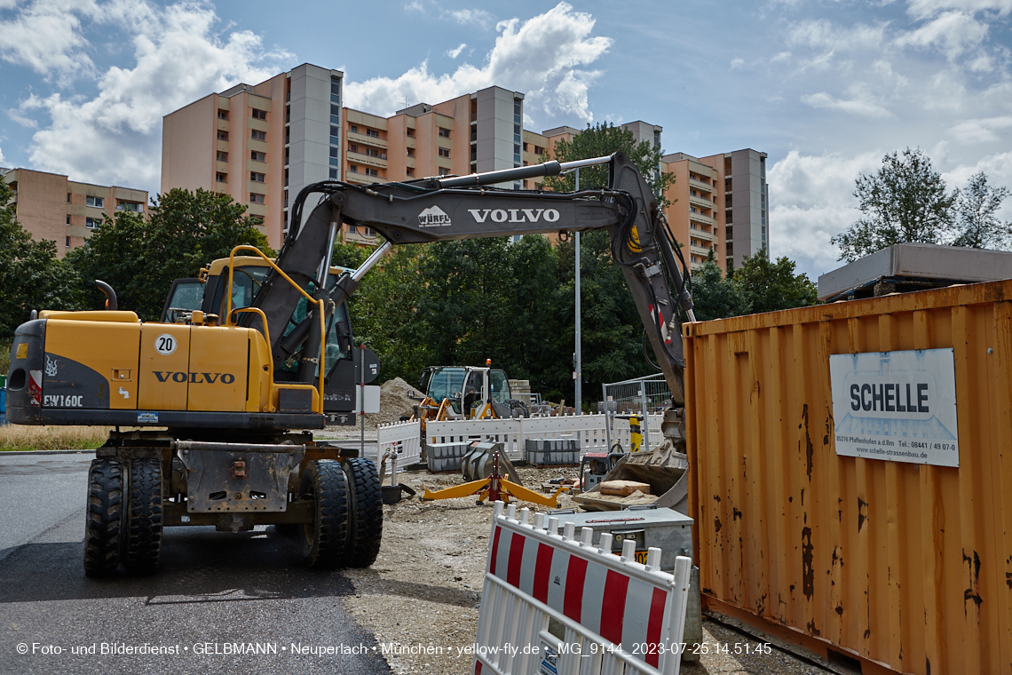25.07.2023 - Rundgang im Alexisquartier in Neuperlach